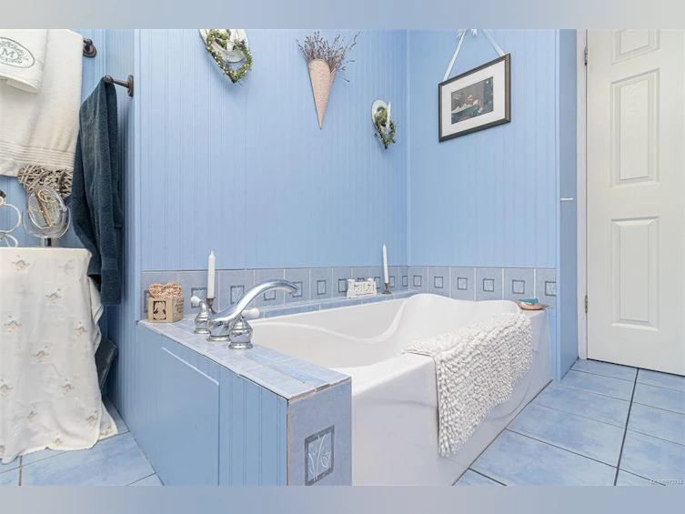 3880 Red Baron Place, Cobble Hill, BC, V0R 1L0 - 27