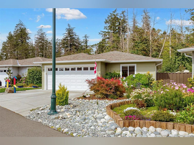 31-7586 Tetayut Road, Central Saanich, BC, V8M 0B4 - 2