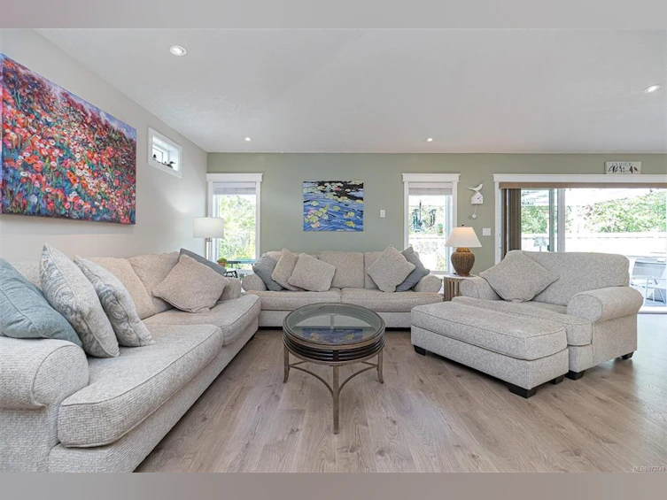 31-7586 Tetayut Road, Central Saanich, BC, V8M 0B4 - 7