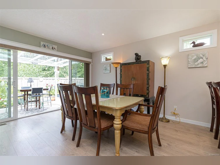 31-7586 Tetayut Road, Central Saanich, BC, V8M 0B4 - 11