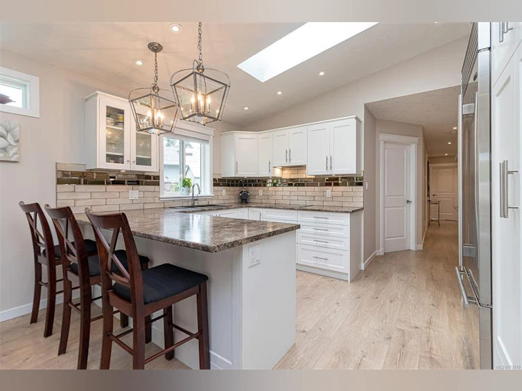 31-7586 Tetayut Road, Central Saanich, BC, V8M 0B4 - 12