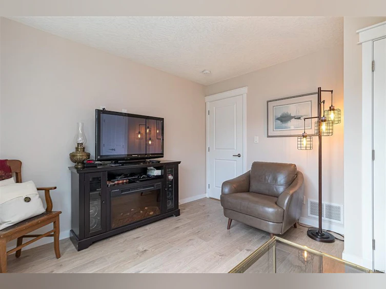 31-7586 Tetayut Road, Central Saanich, BC, V8M 0B4 - 25