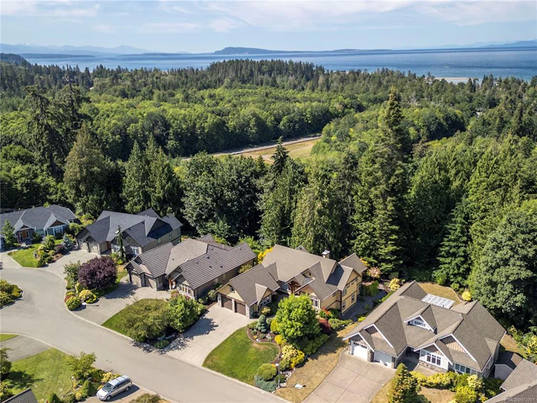 749 Eagleridge Place, Qualicum Beach, BC, V9K 1L4 - 50