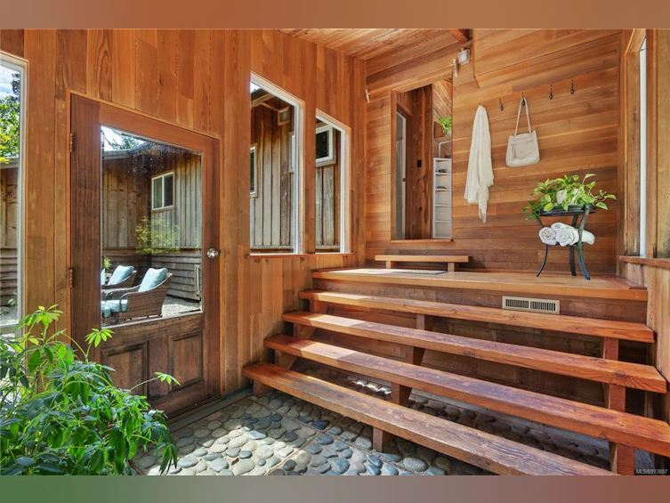 500 Smelt Bay Road, Cortes Island, BC, V0P 1K0 - 8