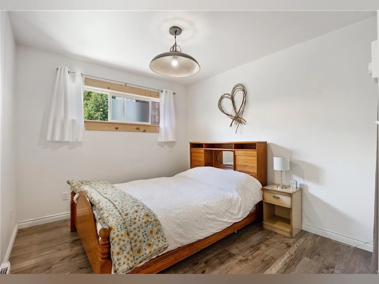 500 Smelt Bay Road, Cortes Island, BC, V0P 1K0 - 26