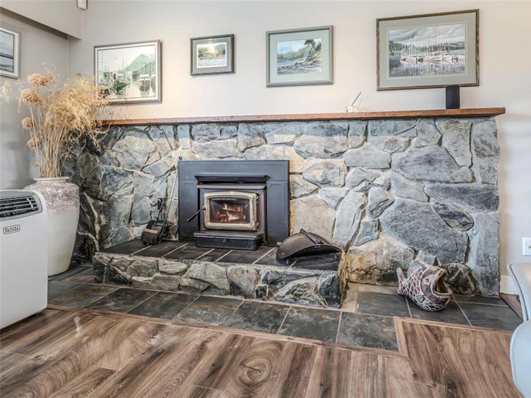 404 Neville Street, Ladysmith, BC, V9G 1V7 - 8