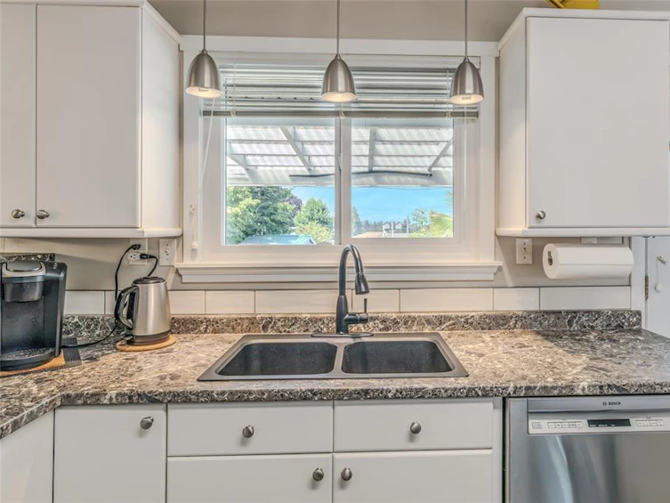 404 Neville Street, Ladysmith, BC, V9G 1V7 - 10