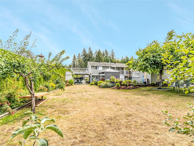 404 Neville Street, Ladysmith, BC, V9G 1V7 - 40
