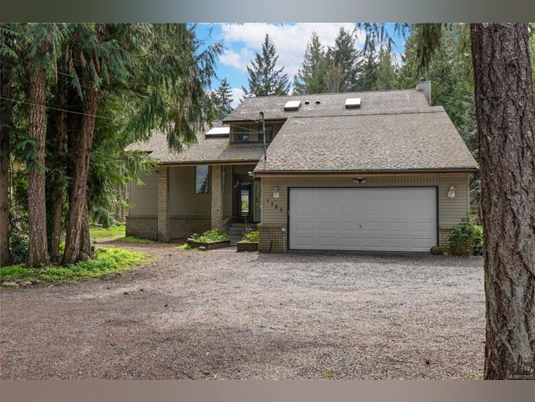 1380 Dobson Road, Errington, BC, V0R 1V0 - 3