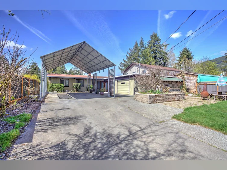56 Prospect Avenue, Lake Cowichan, BC, V0R 2G0