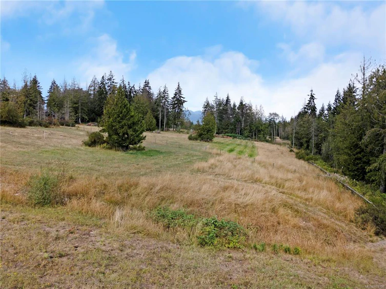360 Grovehill Road, Qualicum Beach, BC, V9K 2A3 - 15