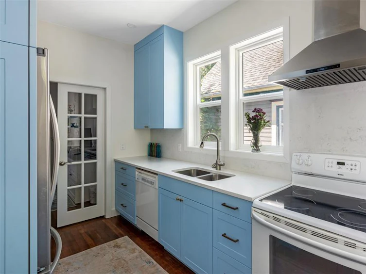 422 Powell Street, Victoria, BC, V8V 2J4 - 9