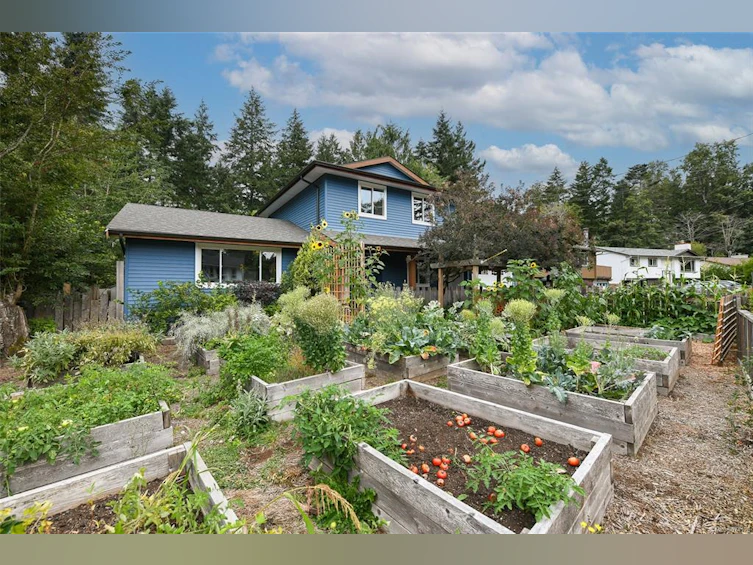 329 Cortez Crescent, Comox, BC, V9M 3B9 - 10