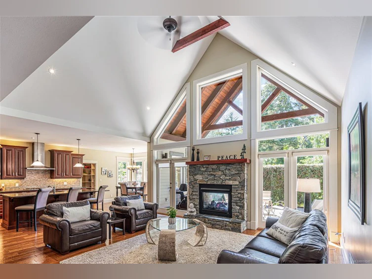 874 Bluffs Drive, Qualicum Beach, BC, V9K 0A2 - 11
