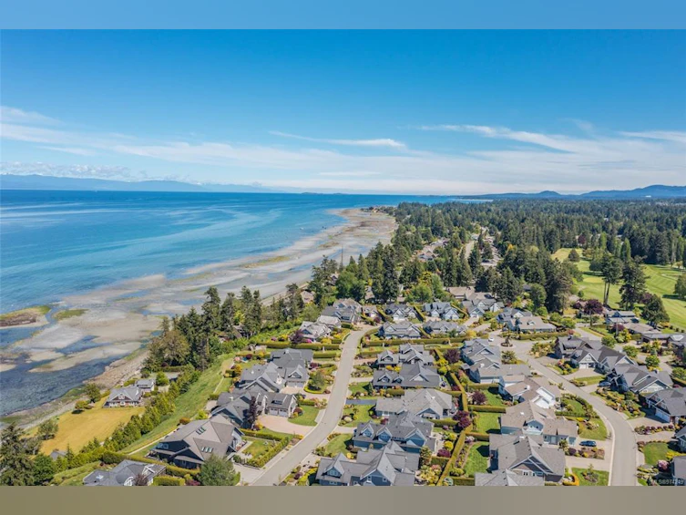 874 Bluffs Drive, Qualicum Beach, BC, V9K 0A2 - 53