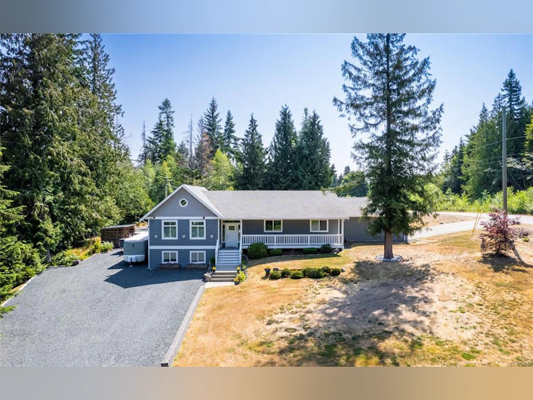 125 Linx Road, Qualicum Beach, BC, V9K 0A6