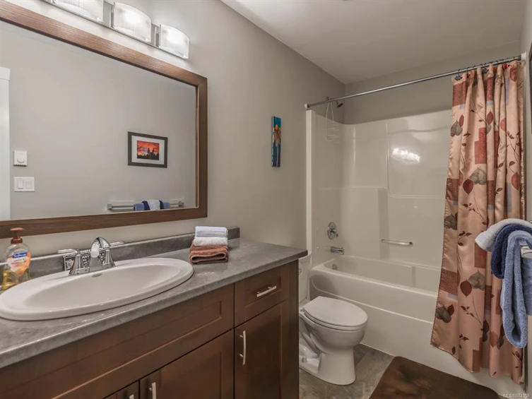 125 Linx Road, Qualicum Beach, BC, V9K 0A6 - 26