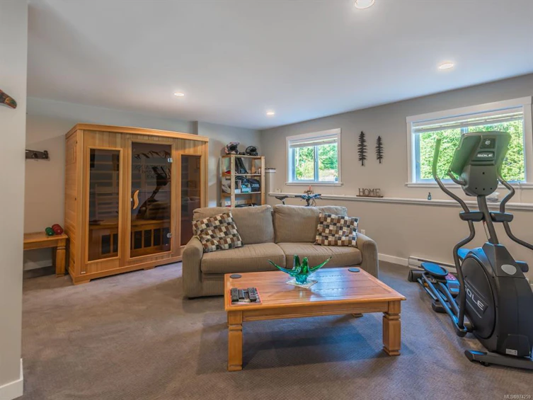 125 Linx Road, Qualicum Beach, BC, V9K 0A6 - 32