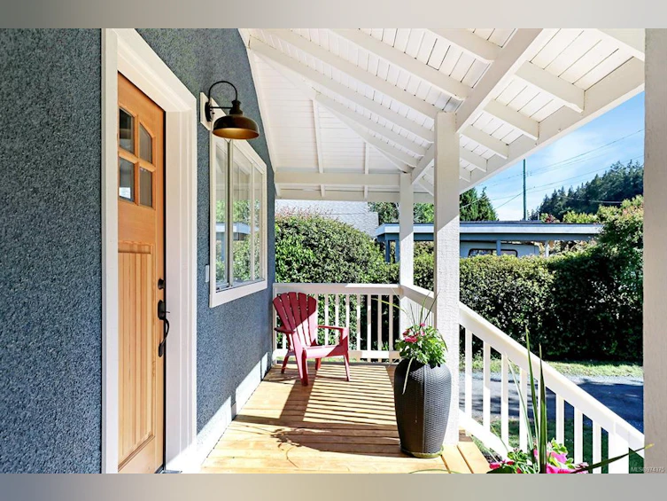 5632 S Island Highway, Union Bay, BC, V0R 1S0 - 21
