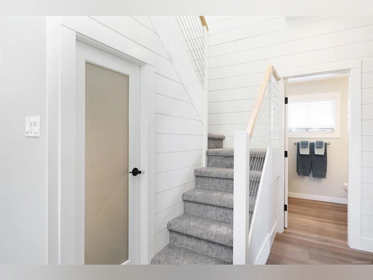 5632 S Island Highway, Union Bay, BC, V0R 1S0 - 45