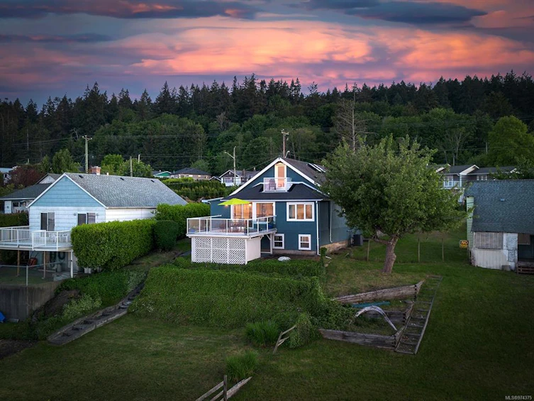 5632 S Island Highway, Union Bay, BC, V0R 1S0 - 72