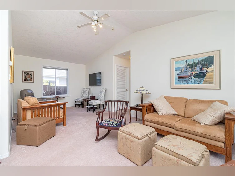 8 Eagle Lane, View Royal, BC, V9A 7M2 - 9