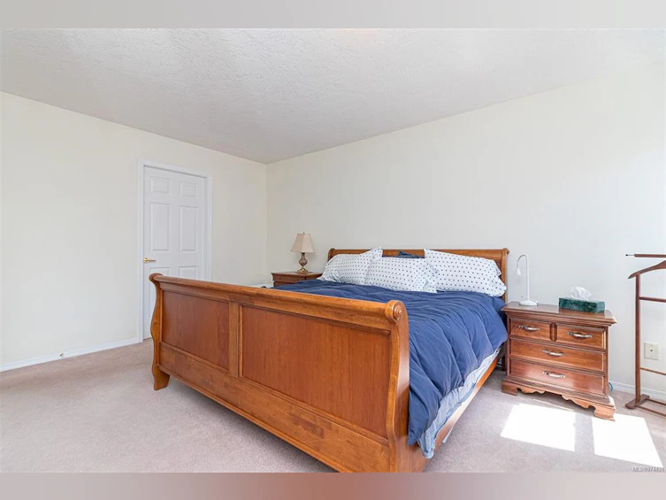 8 Eagle Lane, View Royal, BC, V9A 7M2 - 25