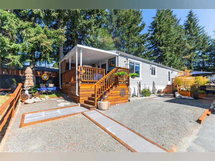 164-1160 Shellbourne Boulevard, Campbell River, BC, V9W 5G5 - 2