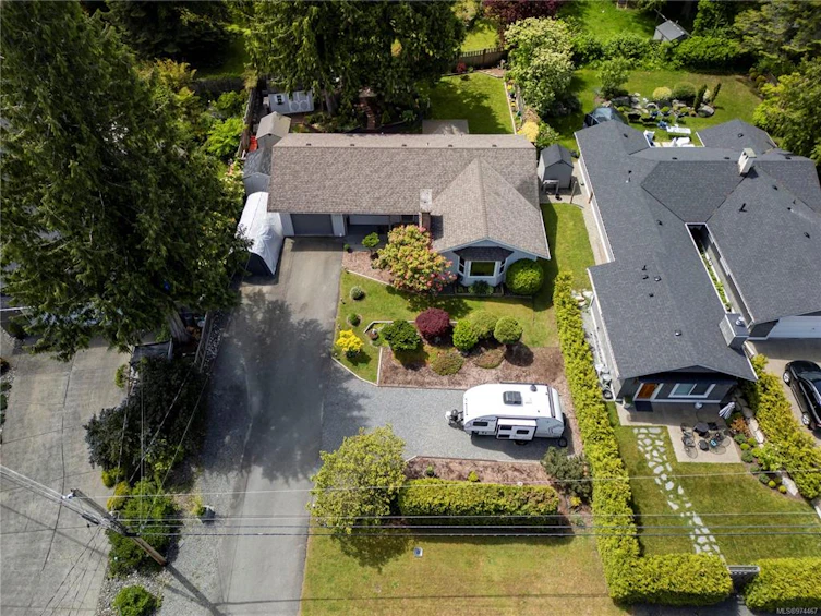 600 Eaglecrest Drive, Qualicum Beach, BC, V9K 1E4 - 4