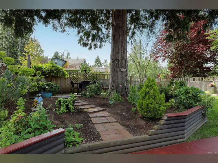 600 Eaglecrest Drive, Qualicum Beach, BC, V9K 1E4 - 38