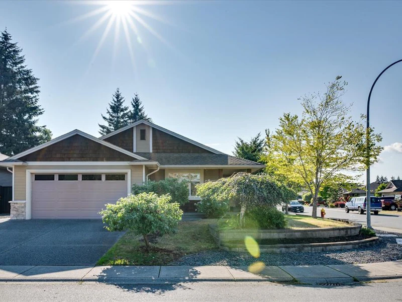 2760 Tamara Drive, Nanaimo BC V9T 6S5