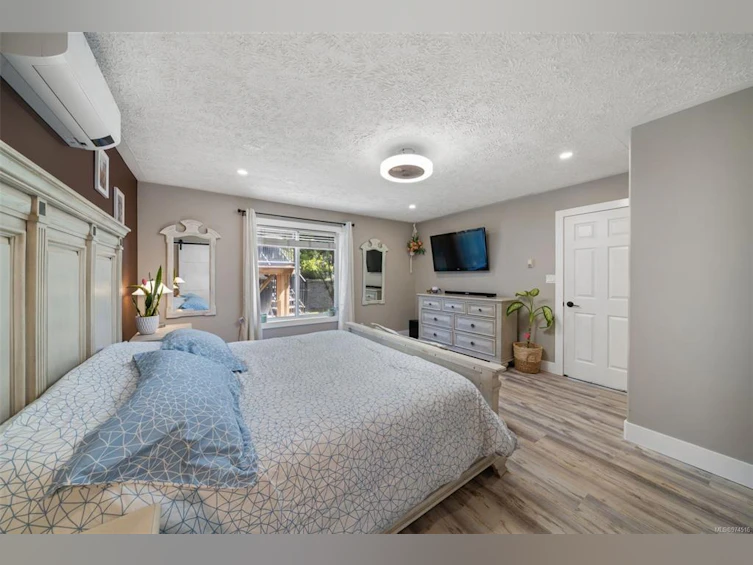 212 E Cowichan Avenue, Lake Cowichan, BC, V0R 2G0 - 28
