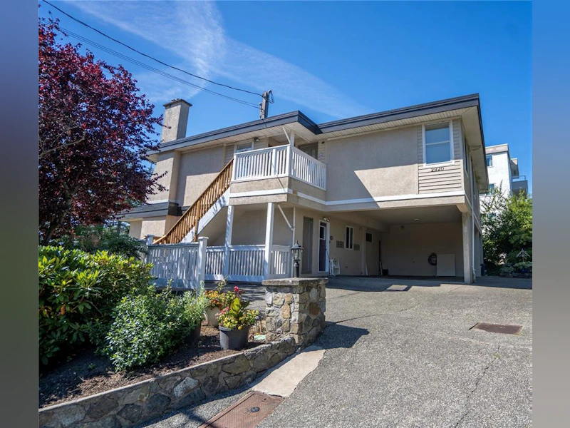 2920 Millgrove Street, Saanich BC V9A 1X3