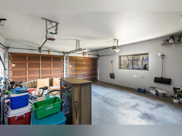 803 Piermont Place, Victoria, BC, V8S 5J7 - 24