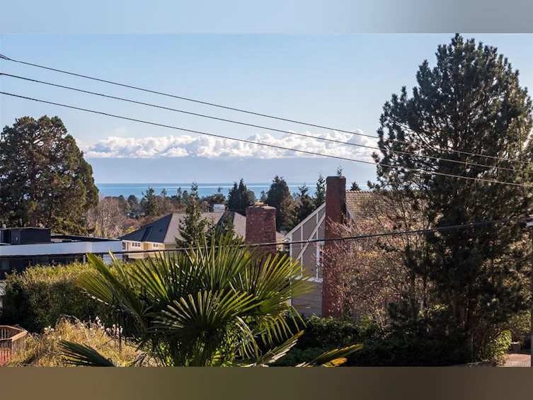 803 Piermont Place, Victoria, BC, V8S 5J7 - 29