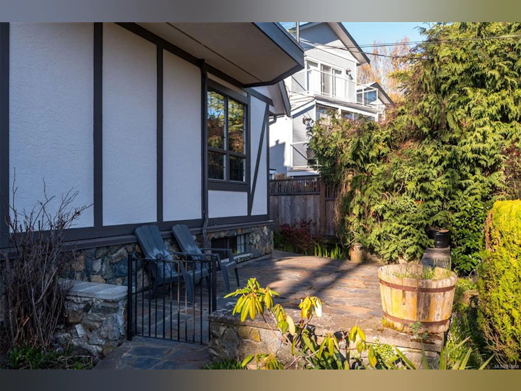 803 Piermont Place, Victoria, BC, V8S 5J7 - 46