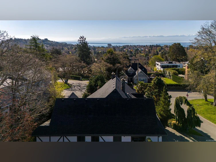 803 Piermont Place, Victoria, BC, V8S 5J7 - 48
