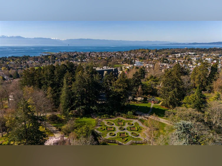 803 Piermont Place, Victoria, BC, V8S 5J7 - 54