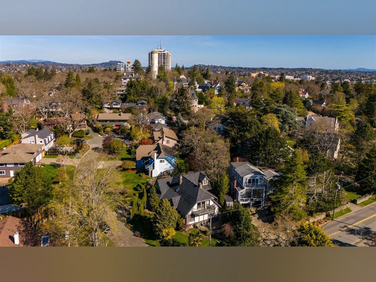 803 Piermont Place, Victoria, BC, V8S 5J7 - 56
