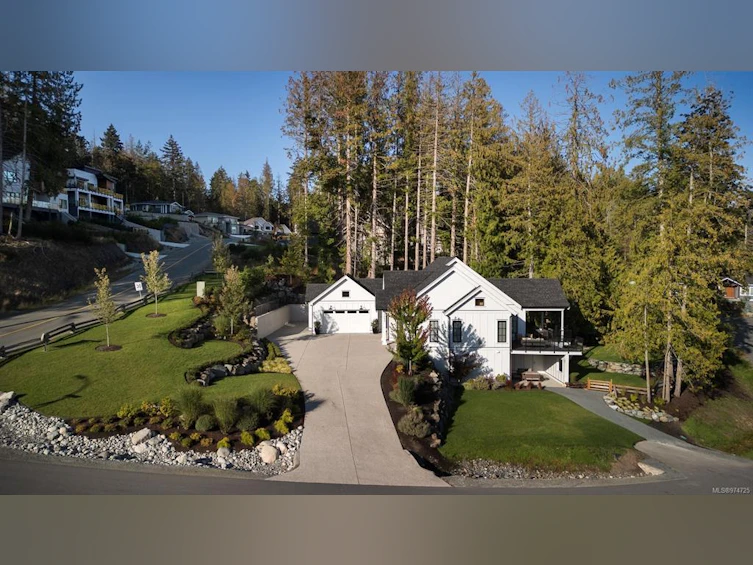 1680 Greenpark Place, North Saanich, BC, V8L 0C8 - 2