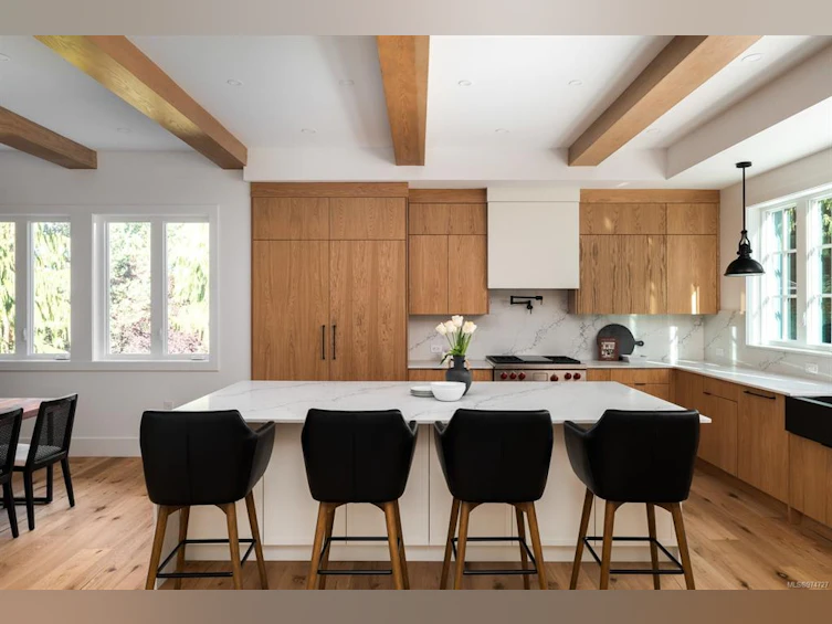 10950 Inwood Road, North Saanich, BC, V8L 5H9 - 4