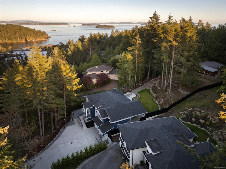10950 Inwood Road, North Saanich, BC, V8L 5H9 - 51