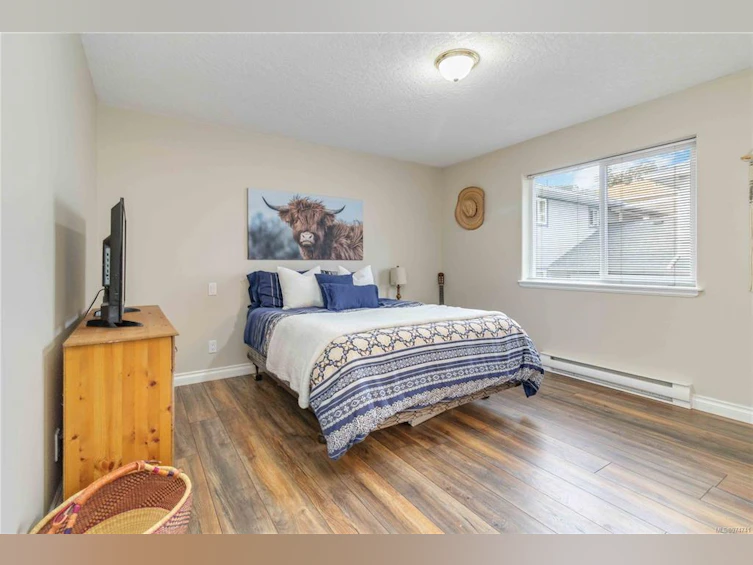 2631 Capital Heights, Victoria, BC, V8T 3M1 - 8