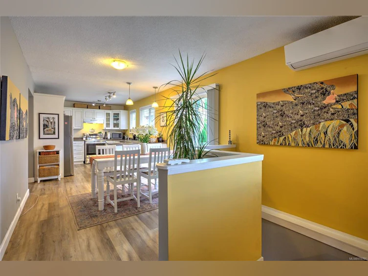 3298 Cook Street, Chemainus, BC, V0R 1K2 - 12