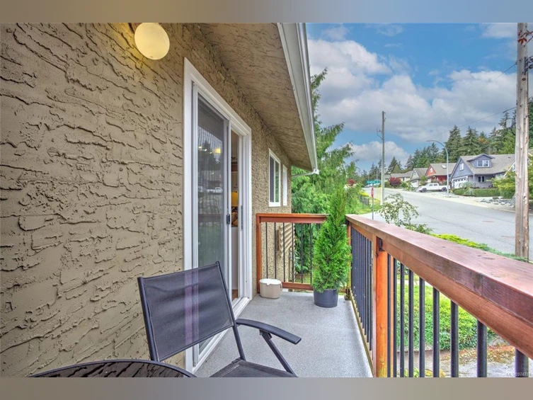 3298 Cook Street, Chemainus, BC, V0R 1K2 - 16