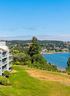 501 2560 Departure Bay Road