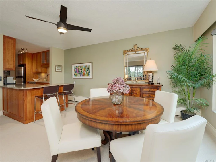 402-2920 Cook Street, Victoria, BC, V8T 3S7 - 7