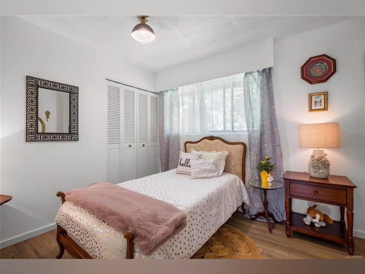 780 Miller Road, French Creek, BC, V9P 1Z1 - 26