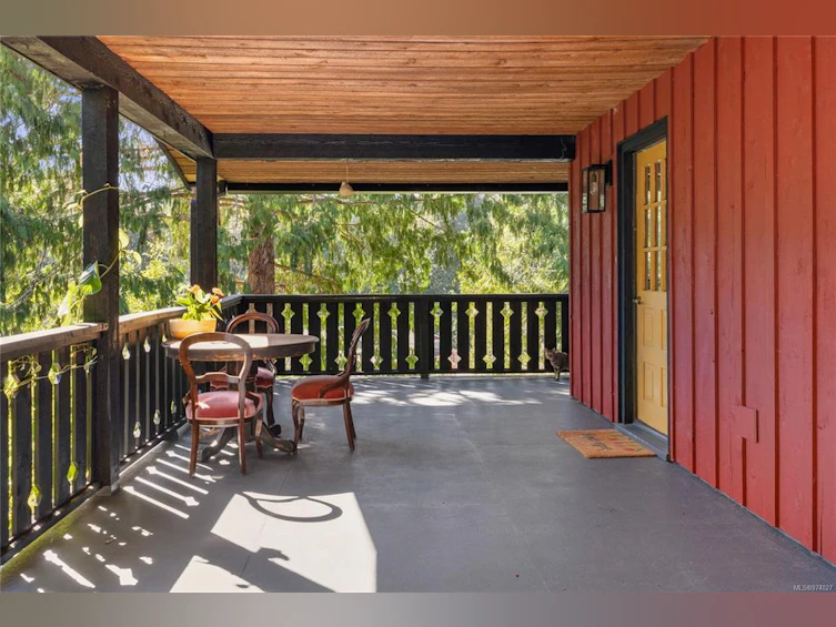 780 Miller Road, French Creek, BC, V9P 1Z1 - 33