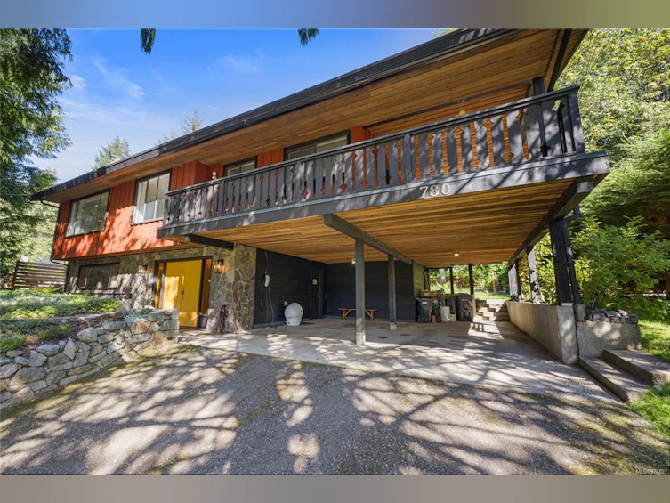780 Miller Road, French Creek, BC, V9P 1Z1 - 37